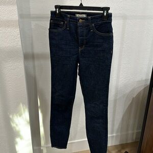 Madewell Curvy Skinny  High-Rise Jeans | size 26